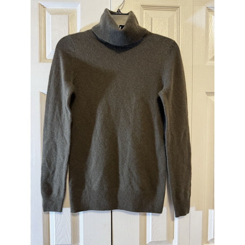 White + Warren 100% Cashmere Turtle Neck Sweater Size S Green Earth Tone